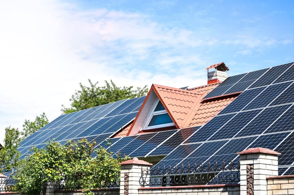 Solar Panel Picture How to Choose Solar Panels: A Beginner’s Guide – Solar Panel Green