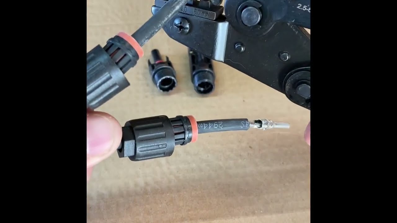 MC4 solar connector